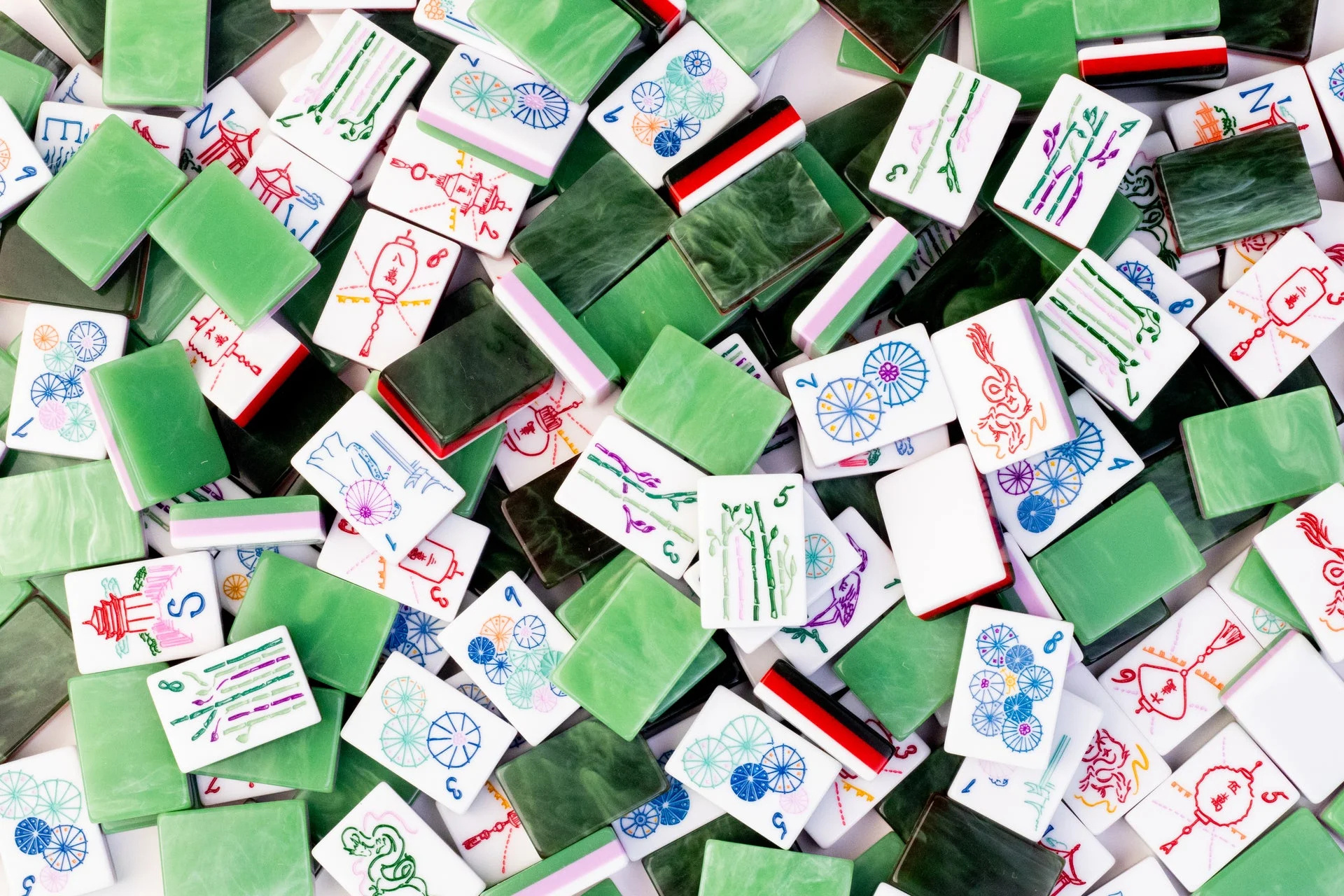 澳洲pk10 - 赛车俱乐部官方网站2代游戏界面，金色麻将牌特效